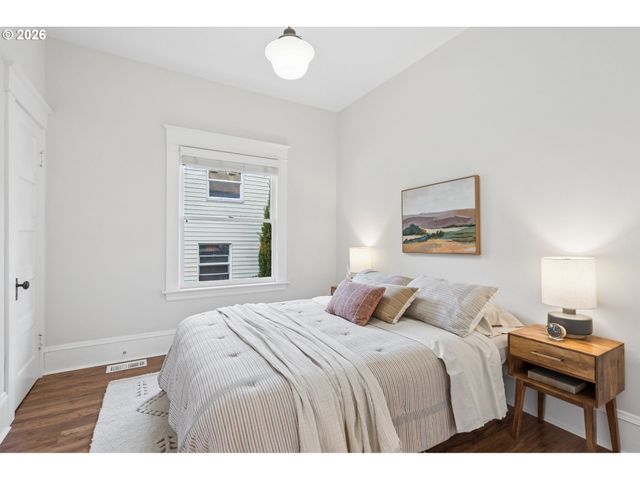 3324 Se 55TH Ave, Portland, OR 97206