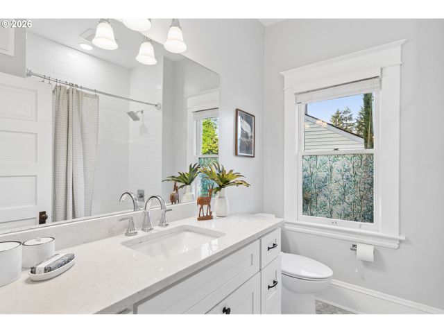 3324 Se 55TH Ave, Portland, OR 97206