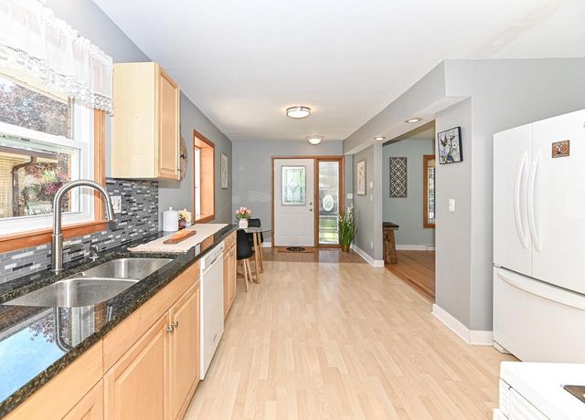 3168 71st STREET, Milwaukee, WI 53219
