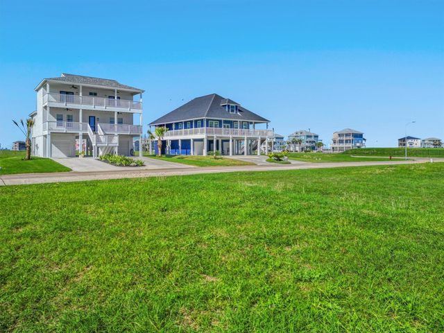 21209 Scissor Tail Lane, Galveston, TX 77554