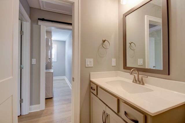 120 Golden Eagle Dr, Dover, TN 37058