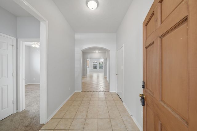 1631 Crescent Shores Lane, Pasadena, TX 77586
