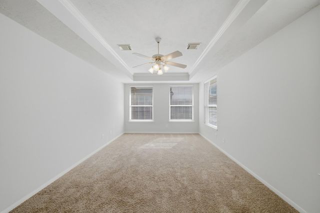 1631 Crescent Shores Lane, Pasadena, TX 77586