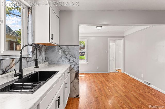 12085 Laing Street, Detroit, MI 48224