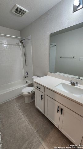 6806 Prue Rd Unit 22, San Antonio, TX 78240