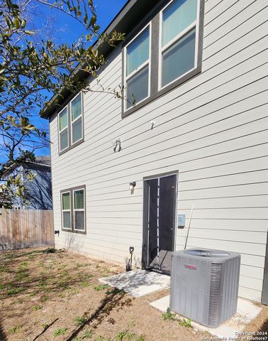 6806 Prue Rd Unit 22, San Antonio, TX 78240