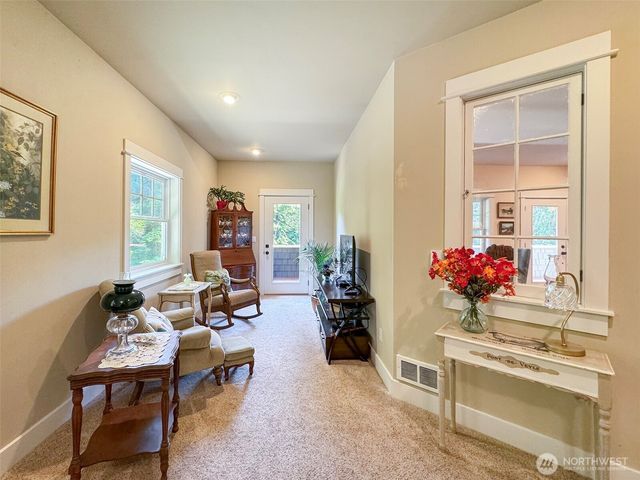 325 Evergreen View Parkway, Port Angeles, WA 98363