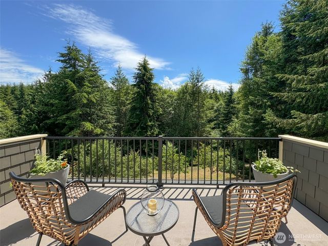 325 Evergreen View Parkway, Port Angeles, WA 98363