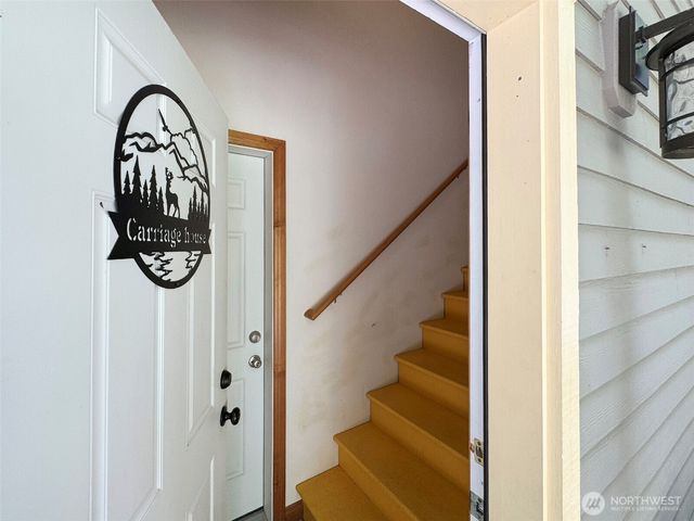 325 Evergreen View Parkway, Port Angeles, WA 98363