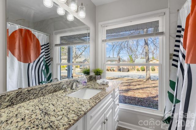 4508 Belle Plaine Drive, Charlotte, NC 28215