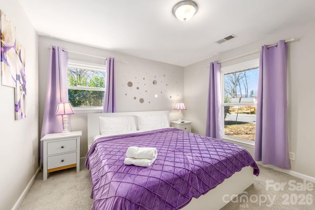 4508 Belle Plaine Drive, Charlotte, NC 28215