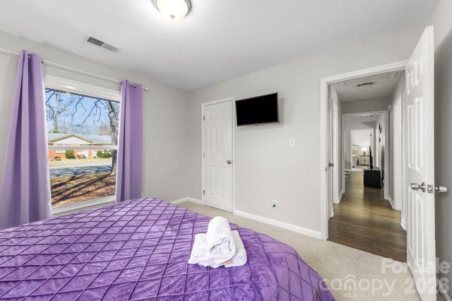 4508 Belle Plaine Drive, Charlotte, NC 28215