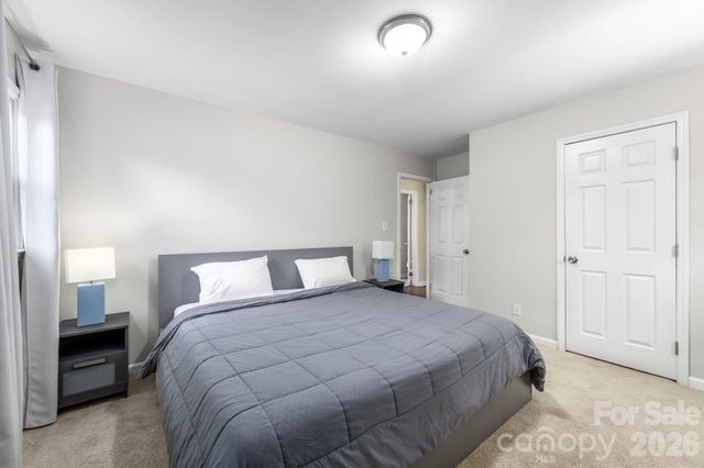4508 Belle Plaine Drive, Charlotte, NC 28215