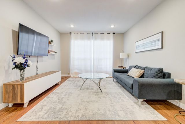 2701 Bellefontaine Street B1, Houston, TX 77025