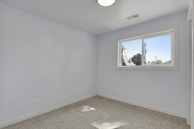 2811 N Lincoln St, Spokane, WA 99205