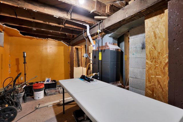 2811 N Lincoln St, Spokane, WA 99205