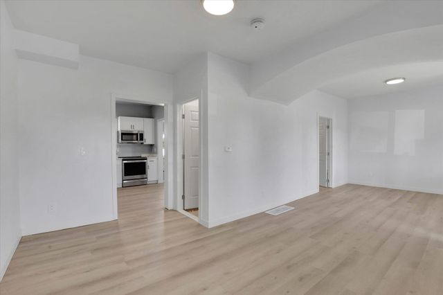 2811 N Lincoln St, Spokane, WA 99205