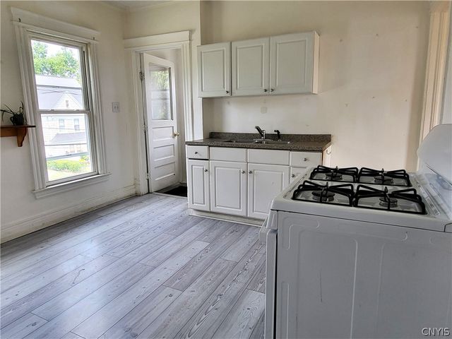 616 Teall Avenue, Syracuse, NY 13206
