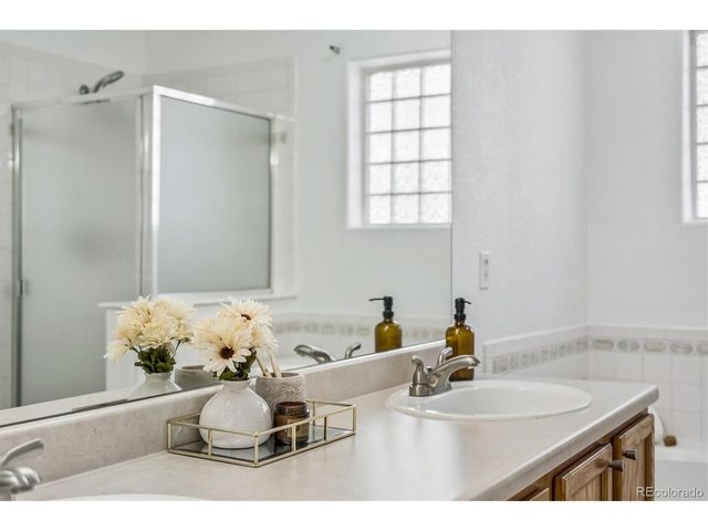 1375 S Dayton Ct, Denver, CO 80247