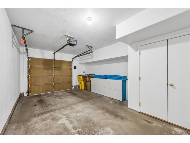 1375 S Dayton Ct, Denver, CO 80247