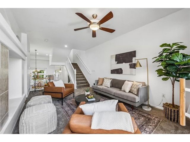 1375 S Dayton Ct, Denver, CO 80247