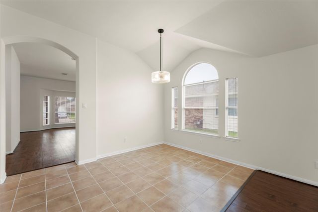 2210 Plum Square Court, Fresno, TX 77545