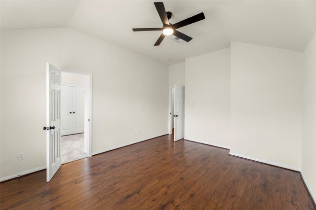 2210 Plum Square Court, Fresno, TX 77545