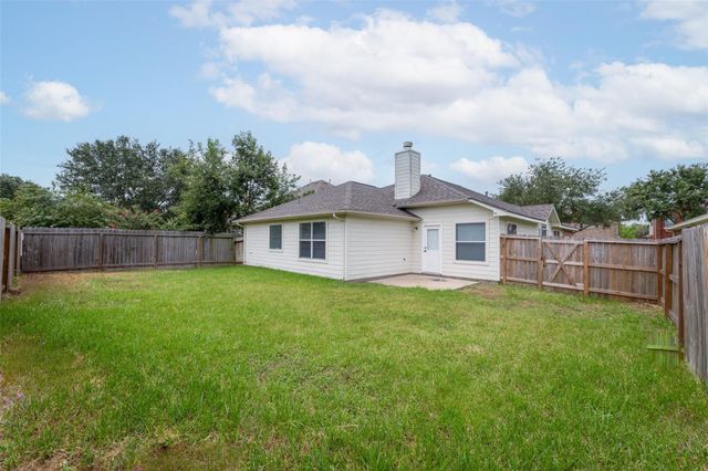2210 Plum Square Court, Fresno, TX 77545
