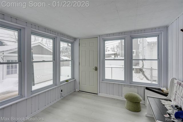 1460 Cole Street, Birmingham, MI 48009