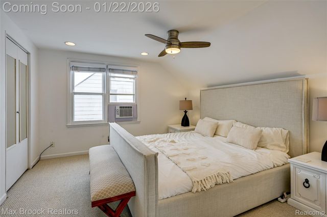 1460 Cole Street, Birmingham, MI 48009