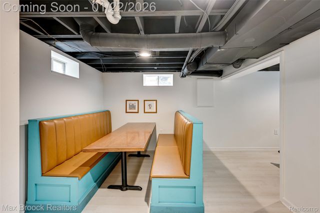 1460 Cole Street, Birmingham, MI 48009