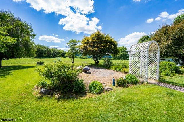 310 Ridge Rd, Harmony Twp., NJ 08865