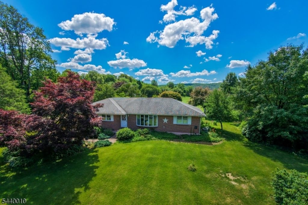 310 Ridge Rd, Harmony Twp., NJ 08865