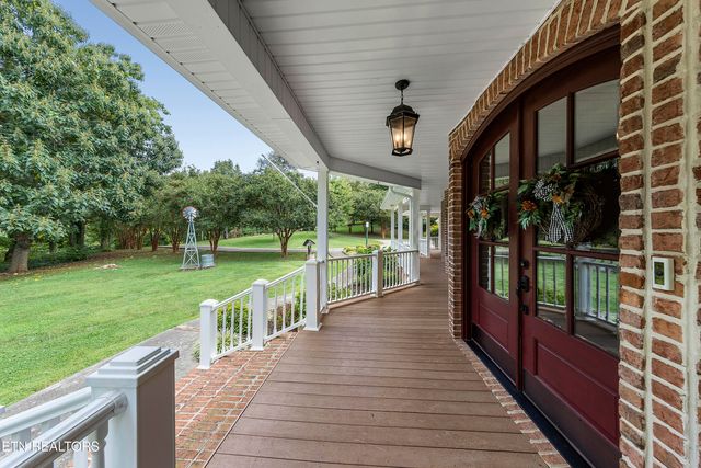 514 Enigma Code Way, Friendsville, TN 37737