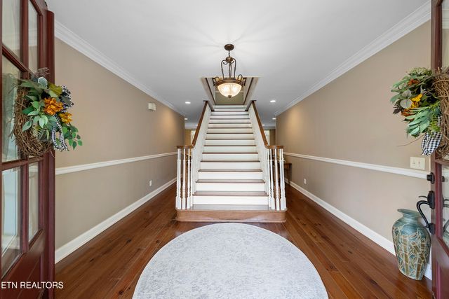 514 Enigma Code Way, Friendsville, TN 37737