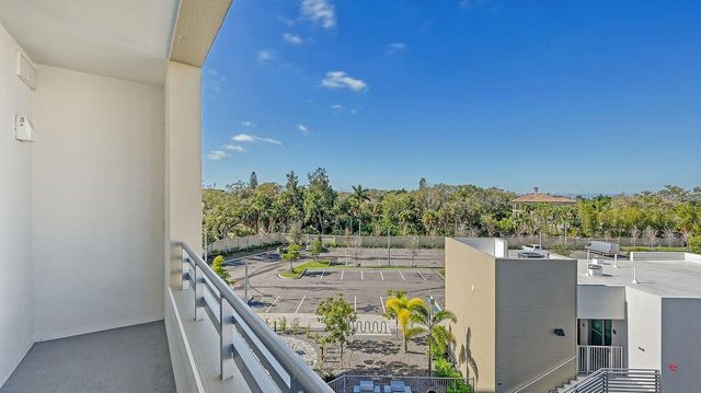 1703 N TAMIAMI TRAIL 404, Sarasota, FL 34234