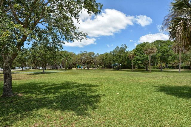 1703 N TAMIAMI TRAIL 404, Sarasota, FL 34234