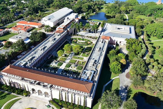 1703 N TAMIAMI TRAIL 404, Sarasota, FL 34234