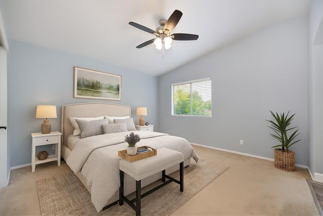 9567 Diamond Point Ln, Elk Grove, CA 95758