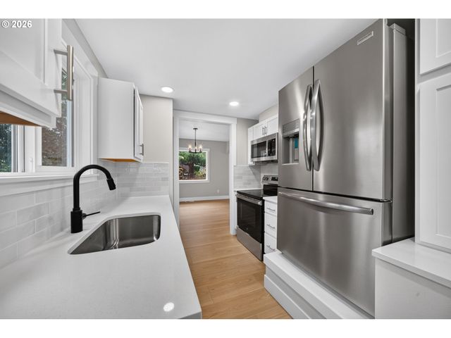 4705 Ne 110th, Portland, OR 97220