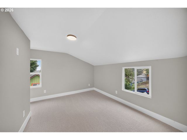 4705 Ne 110th, Portland, OR 97220