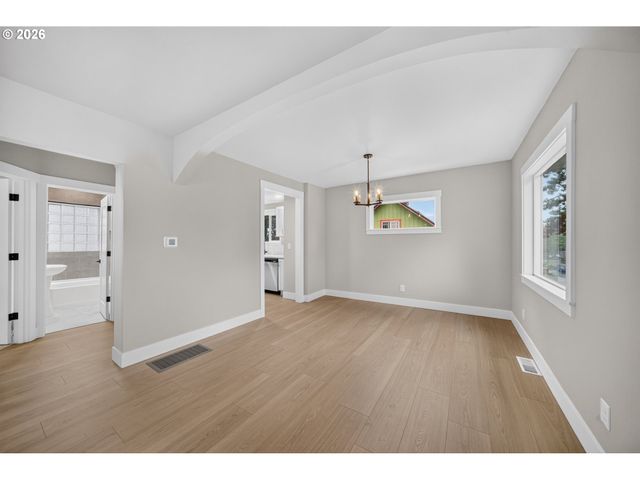 4705 Ne 110th, Portland, OR 97220