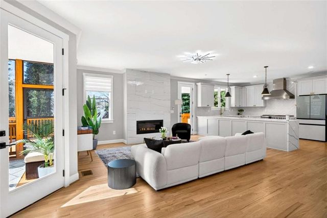 2331 Preston Park Court, Decatur, GA 30032