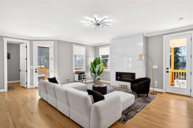 2331 Preston Park Court, Decatur, GA 30032