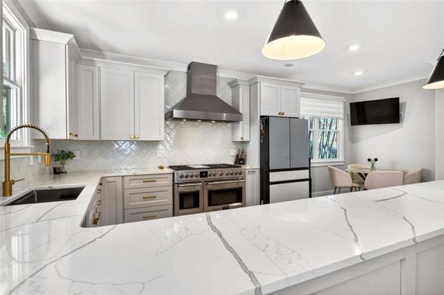 2331 Preston Park Court, Decatur, GA 30032