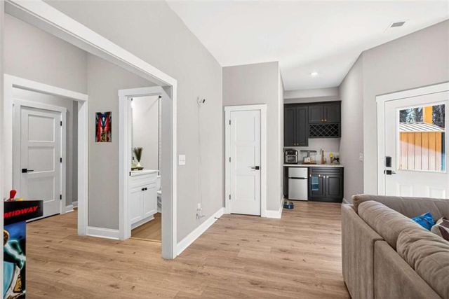 2331 Preston Park Court, Decatur, GA 30032