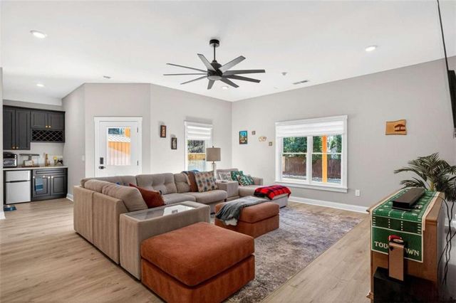 2331 Preston Park Court, Decatur, GA 30032