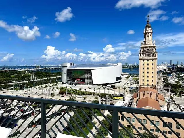 159 NE 6th St 2606, Miami, FL 33132