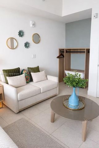 159 NE 6th St 2606, Miami, FL 33132