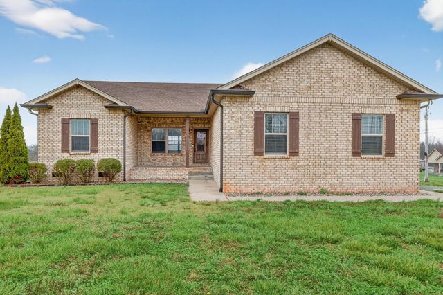 109 Oak Dr, Portland, TN 37148